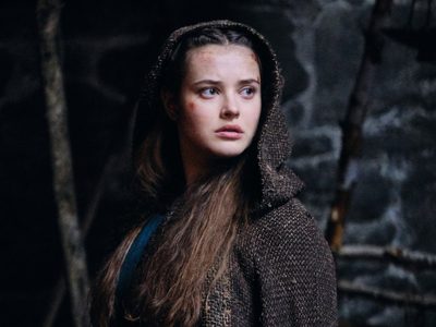"¿Si la espada eligiera una reina?": Netflix se pone ambicioso con su nueva serie "Maldita"