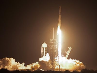 Cuatro nuevos astronautas salen hacia la Estación Espacial Internacional