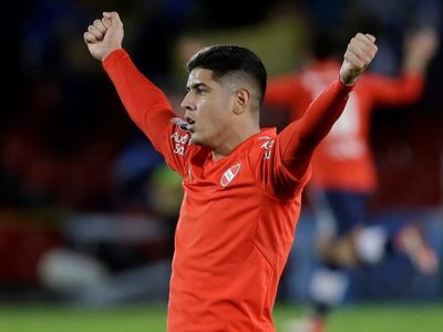 ¿Un zaguero clave de Independiente emigra a España?