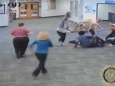 Alumno golpea brutalmente a su maestra por quitarle su Nintendo Switch en clase