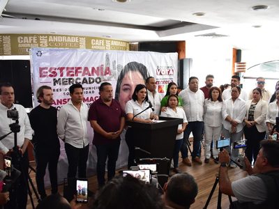 Asesinan a balazos a morenista cuando acudía a ver el debate en Playa del Carmen