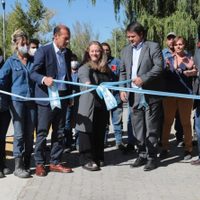 Omar Gutiérrez y Mariano Gaido inauguraron un nuevo tramo del Paseo Costero