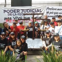 Colocan memorial en apoyo a juzgadores que declinaron laborar tras la reforma al PJF (Video)