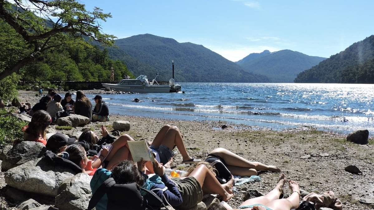 Turismo en Lago Hermoso. Fuente: (Twitter)