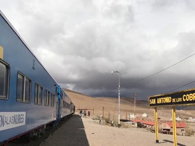 Vuelve a circular, con protocolos, el emblemático Tren a las Nubes