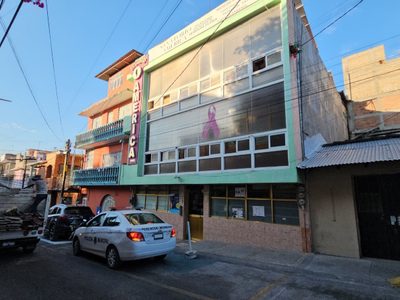Balean clínica del alcalde de Chilpancingo, Gustavo Alarcón Herrera
