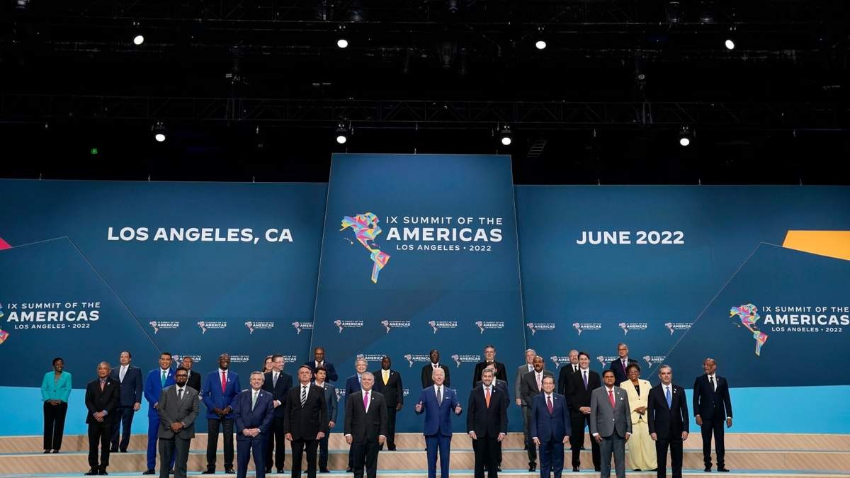 Asistentes a la Cumbre de las Américas en Los Ángeles