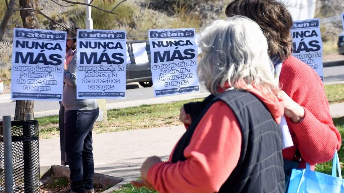 Madres de Plaza de Mayo en Neuquén. Fuente: (Twitter)