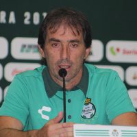 Por difícil que parezca, en Santos pelearemos un lugar en la Liguilla: Almada