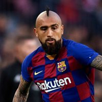 Avanza el Barcelona, fuerte determinación por el futuro de Arturo Vidal