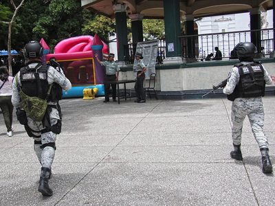 Amenazan a marino que denunció agresión de oficial supervisor