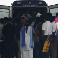 Los restos de las víctimas del accidente de Air India son entregados a sus familiares