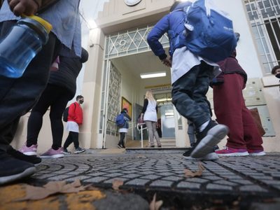 Barbijo sí, barbijo no: las provincias podrán decidir su uso en las escuelas