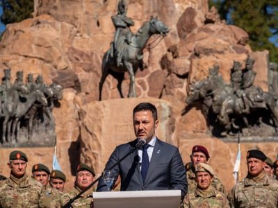 Petri defiende que los militares puedan deterner civiles