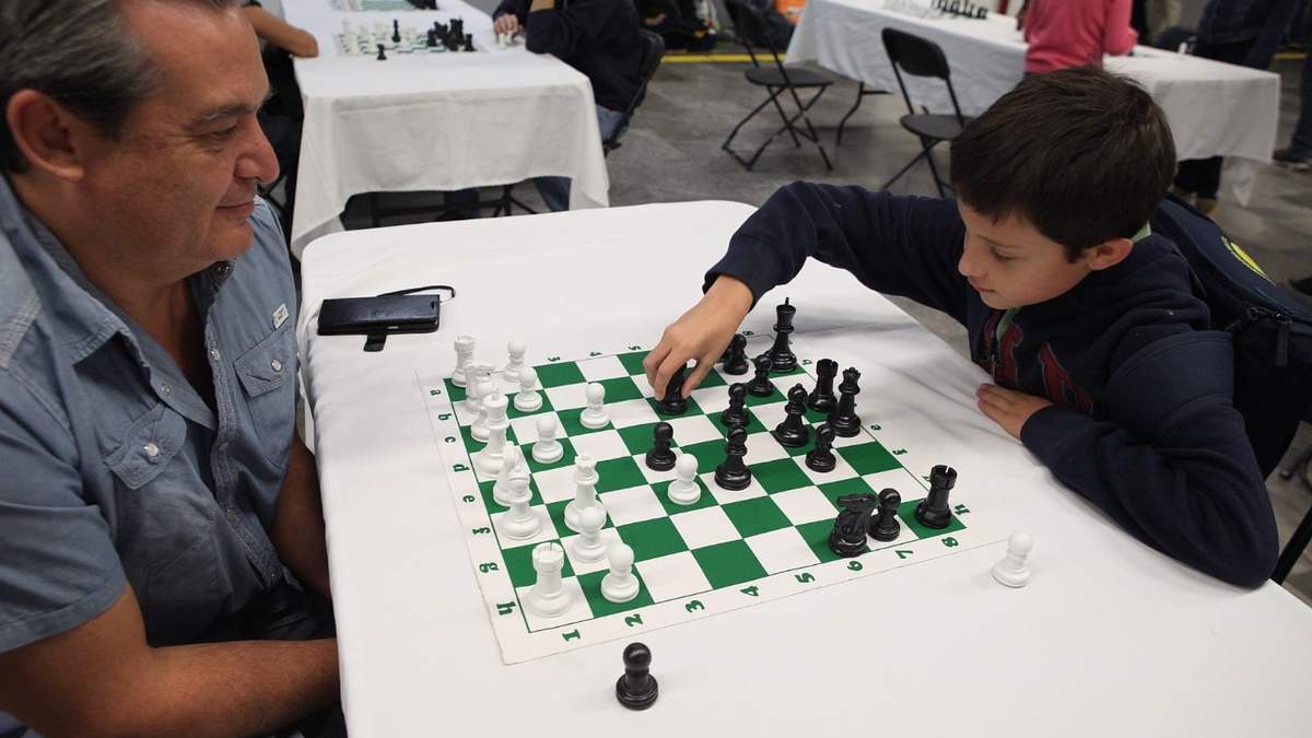 La edad es un parámetro para niños “normales”, pero no para quienes son prodigios del juego ciencia
