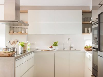 Conocé el secreto de la abuela para dejar el interior de los muebles de la cocina relucientes y limpios