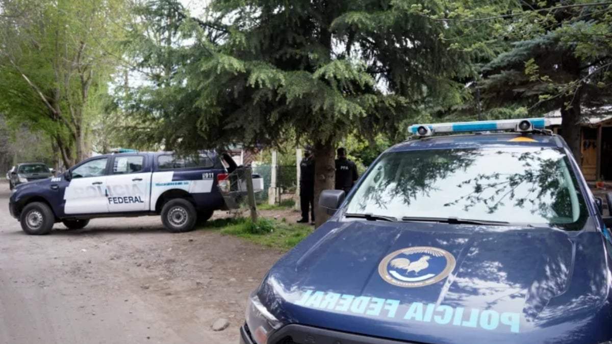 Policía Federal en allanamientos. Fuente: (Facebook)