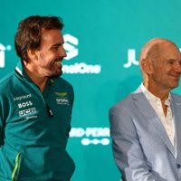 Sueña con la 33: la reacción de Fernando Alonso al fichaje de Adrian Newey en Aston Martin