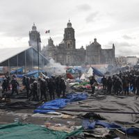 Peña Nieto y la CNTE: La batalla por el Zócalo