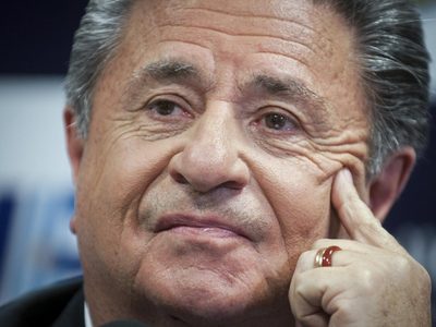 El Gobierno salió al cruce de Duhalde y tildaron sus declaraciones de "inapropiadas"