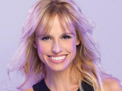 ¡Y un día se animó! Mirá el destape de Mariana Fabiani en micro bikini ¡Bomba!