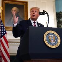 Trump se justifica por minimizar la magnitud de la pandemia: 'no quería crear pánico”