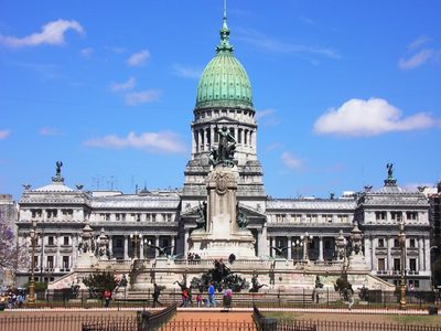 Cita virtual: el Congreso analizará la constitucionalidad de los DNU ejecutados en cuarentena