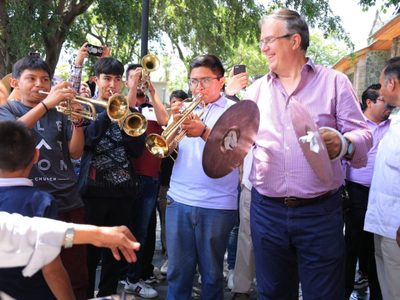 "Corcholatas" están pensando en debatir: Ebrard