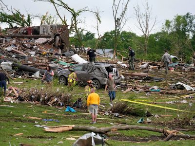 Varios muertos por un tornado en Iowa en medio de fuertes tormentas en el centro norte de EU
