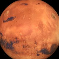 Magnetósfera artificial: un grupo de científicos propuso un alocado plan para poder colonizar Marte