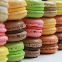 Macaron, tradición de la pastelería que ahora llega en colores