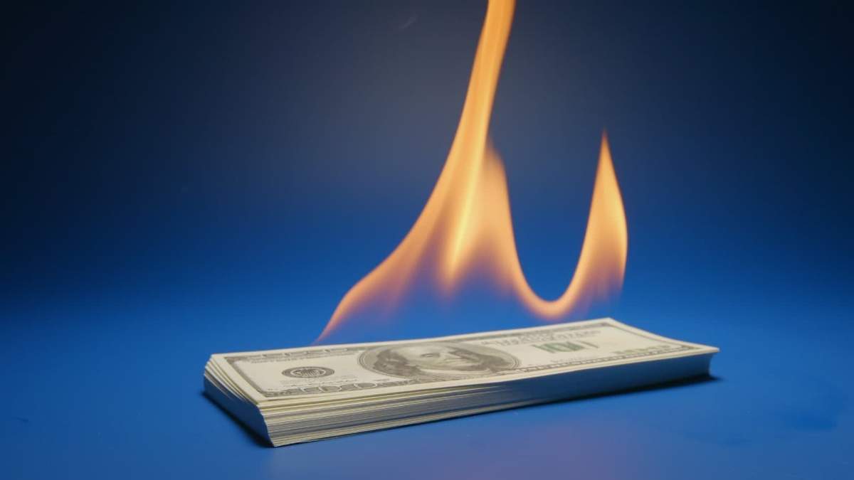 El dólar blue, en llamas. Fuente: (Twitter)