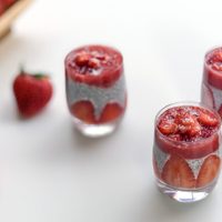 Desayuno nutritivo para toda la semana: con pocos ingredientes prepará estos postrecitos fit
