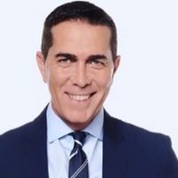 "¡Hermosa!" Rodolfo Barili ha conseguido nuevamente el amor y esta es la dueña de su corazón