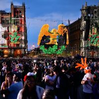 El Zócalo a unas horas del último Grito del sexenio de AMLO (Fotogalería)