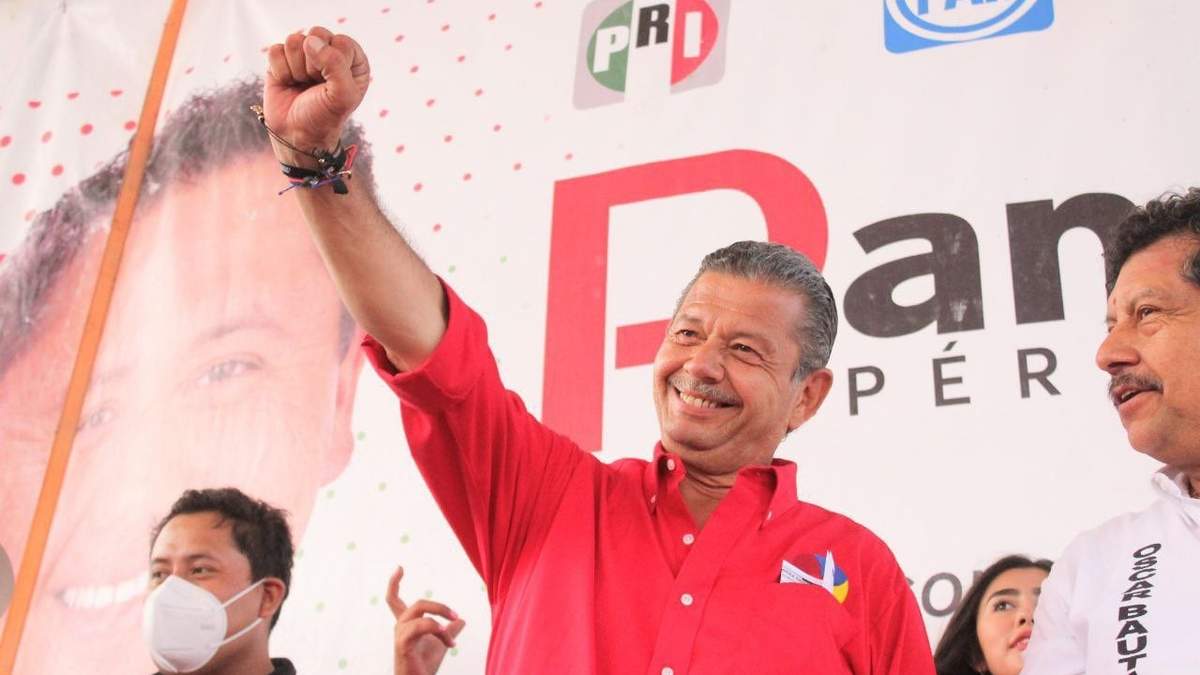 El candidato de la coalición “Sí por San Luis Potosí”, el panista Octavio Pedroza