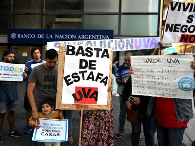 El martirio de los créditos UVA: piden incluirlos a la Ley de Solidaridad Social