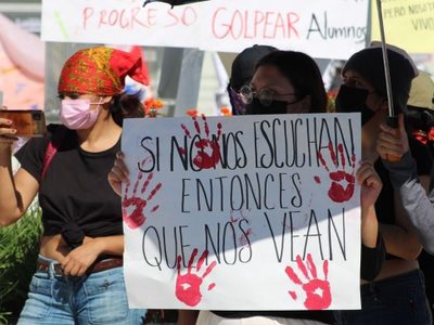 Derechos Humanos emite recomendación a UAEH por agresiones durante protesta estudiantil