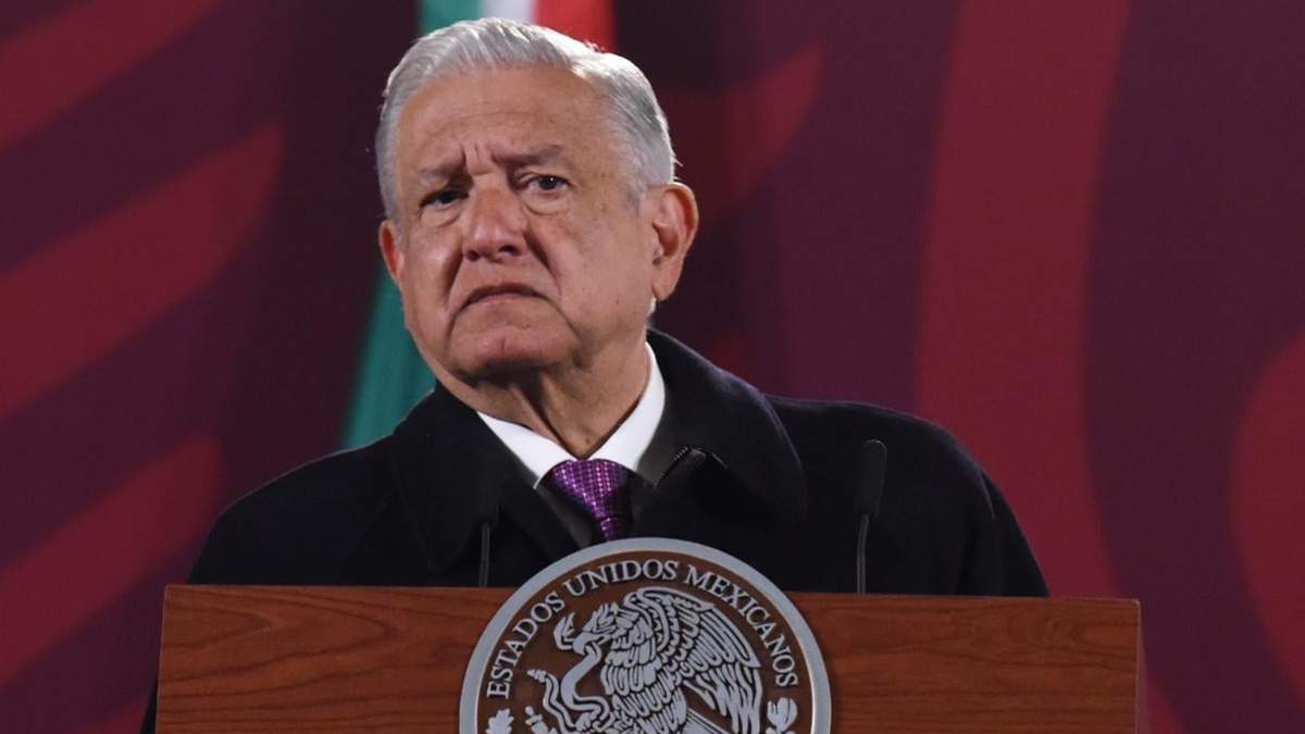 El presidente propuso una pausa en las relaciones con España