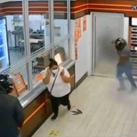 Así ocurrió el ataque armado contra la pizzería en Ciudad Juárez (Videos)