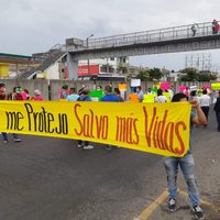 Arrecian protestas de médicos y enfermeros del IMSS en Veracruz