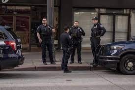 Al menos un muerto y seis heridos en un tiroteo en el estado de Washington, Estados Unidos