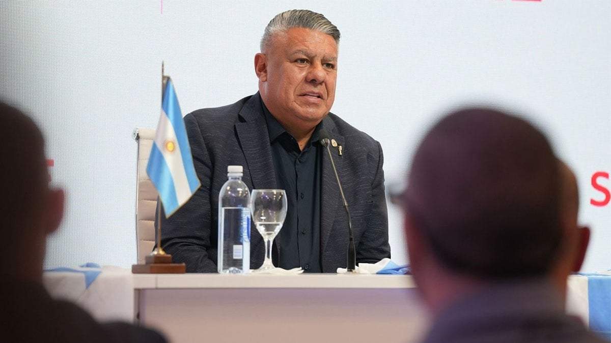Chiqui Tapia busca un mundial de 64 equipos.