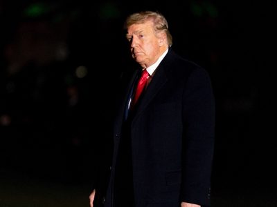 Jurado declara que Donald Trump abusó sexualmente de la escritora E. Jean Carroll