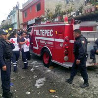 Explosión en domicilio de Tultepec deja una mujer y dos menores muertos; atienden a cinco heridos