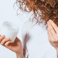 5 errores que debés evitar antes de colocarte una mascarilla para hidratar tu cabello
