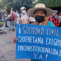 Marchan contra la “Ley Concesiones”, que privatiza el agua en Querétaro