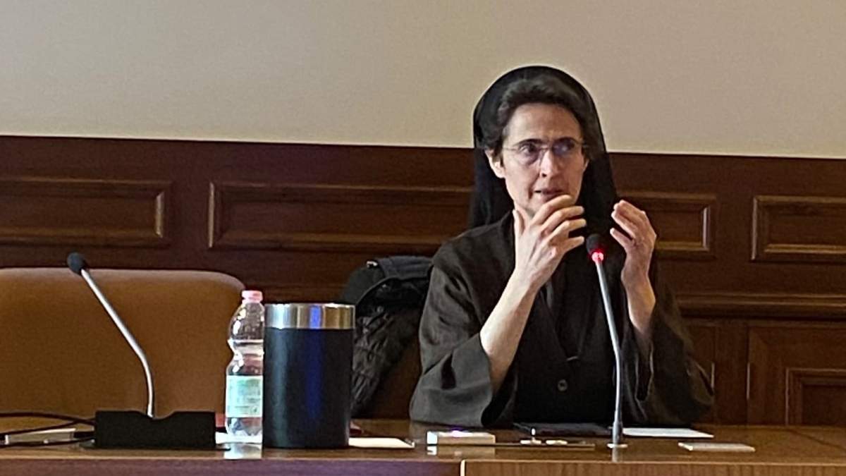 Avance femenino en El Vaticano