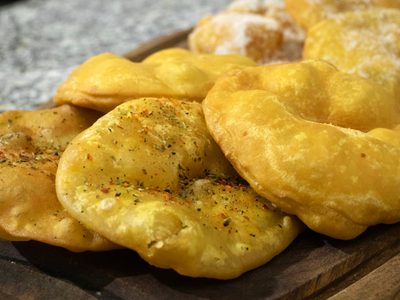 La mejor receta de tortas fritas: crocantes por fuera y tiernas por dentro