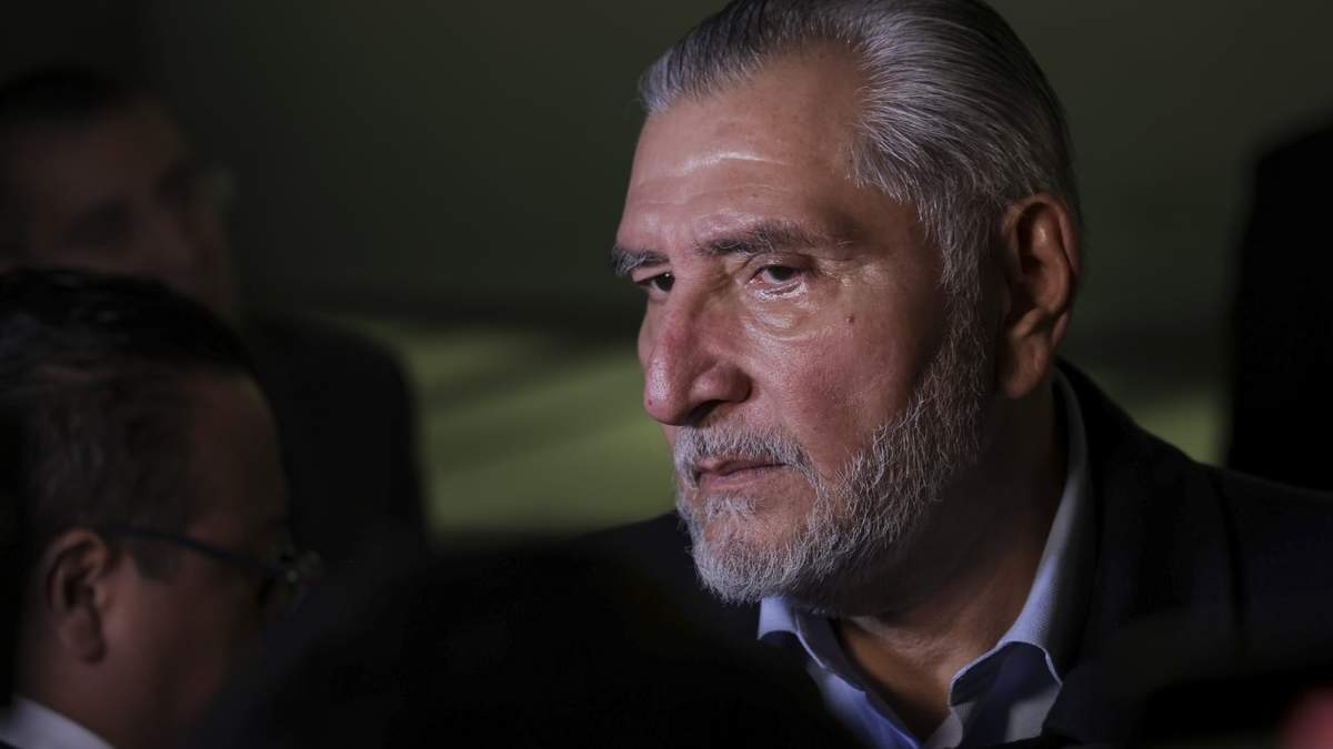 El presidente de la Junta de Coordinación Política (Jucopo) de Senado, Adán Augusto López